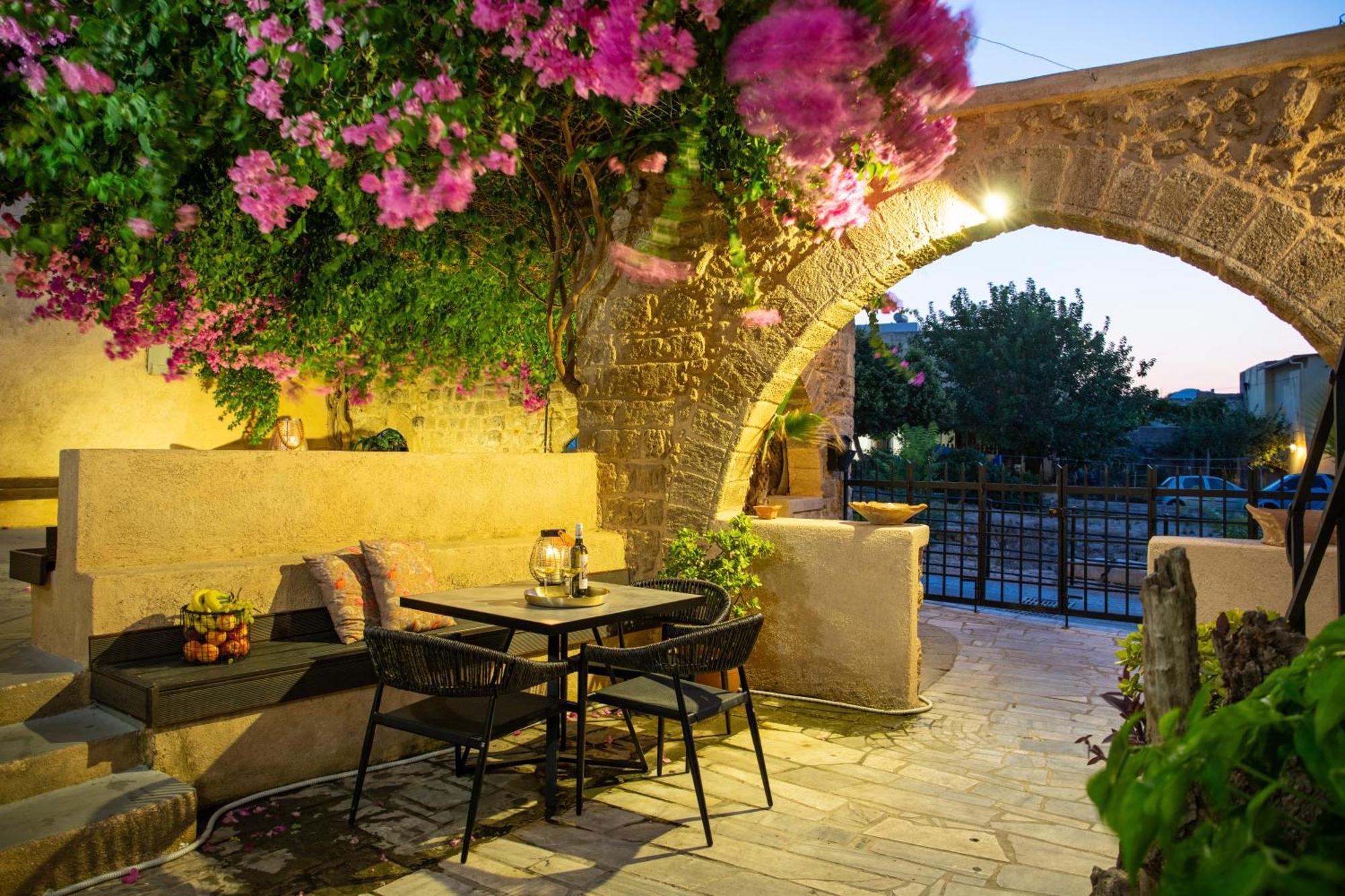 The Old Town House Apartment Rhodes City Bagian luar foto