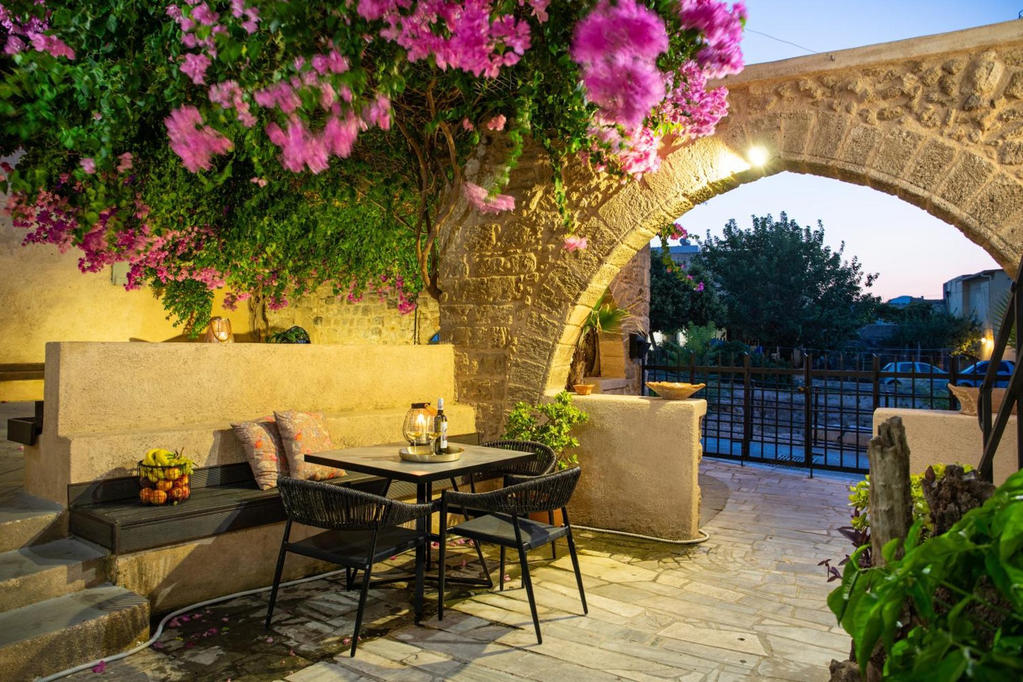 The Old Town House Apartment Rhodes City Bagian luar foto