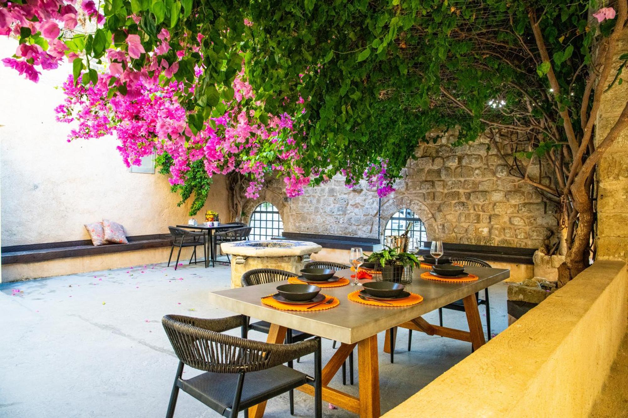 The Old Town House Apartment Rhodes City Bagian luar foto